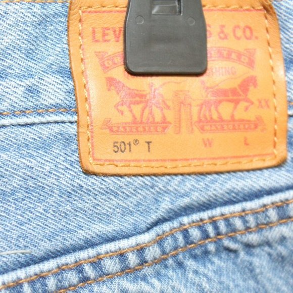 Levi's 501 T Floral Embroidered Tapered Jeans Medium Wash Women's Size 28 H11510 - Picture 8 of 12